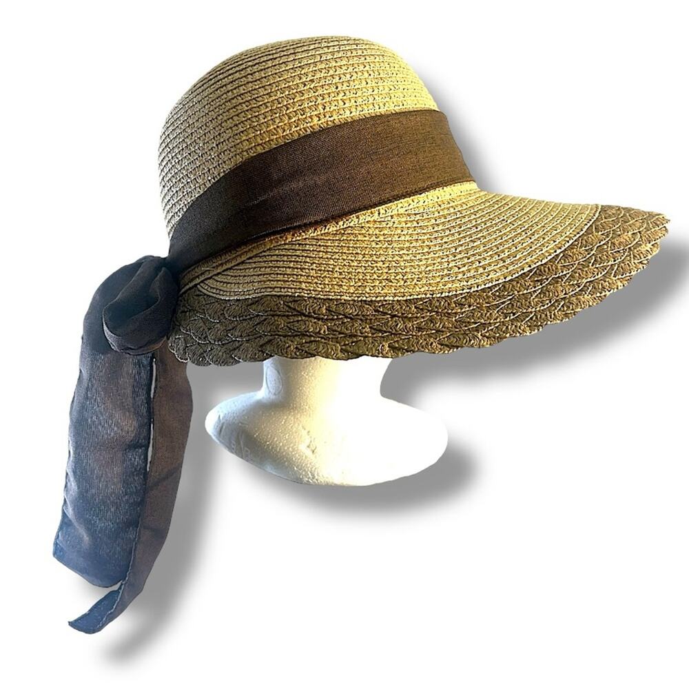WOMENS SUNHAT WITH Brown Ribbon in Tan